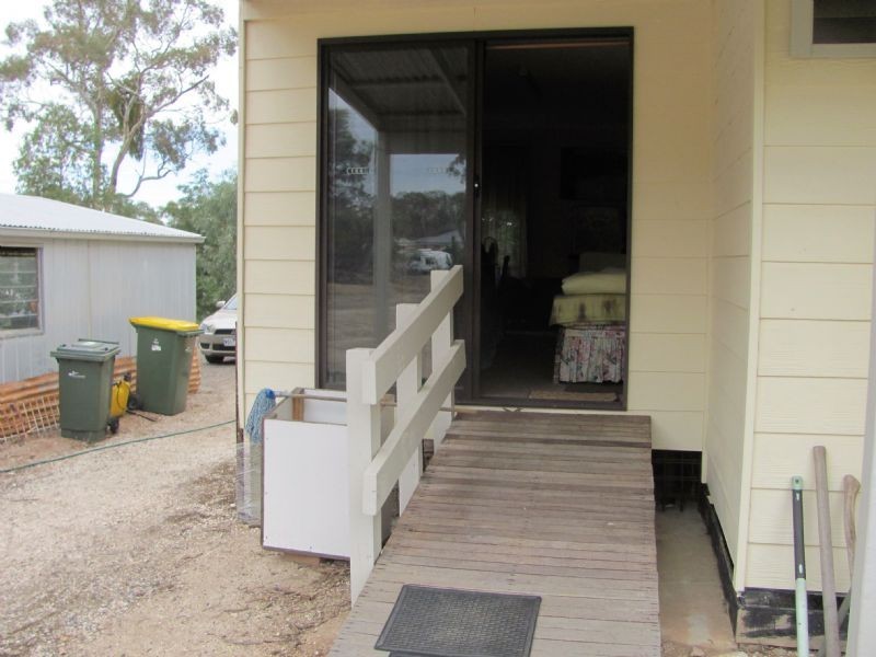 14 Monash Street, Newstead VIC 3462