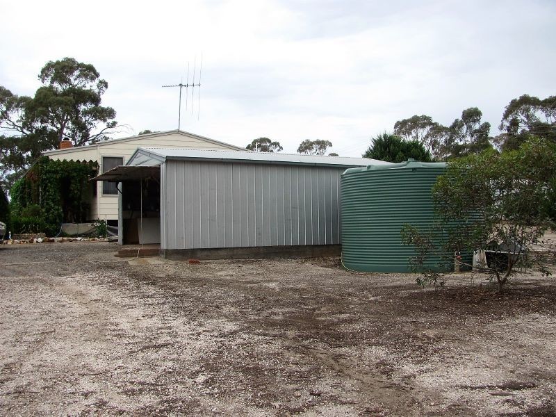 14 Monash Street, Newstead VIC 3462