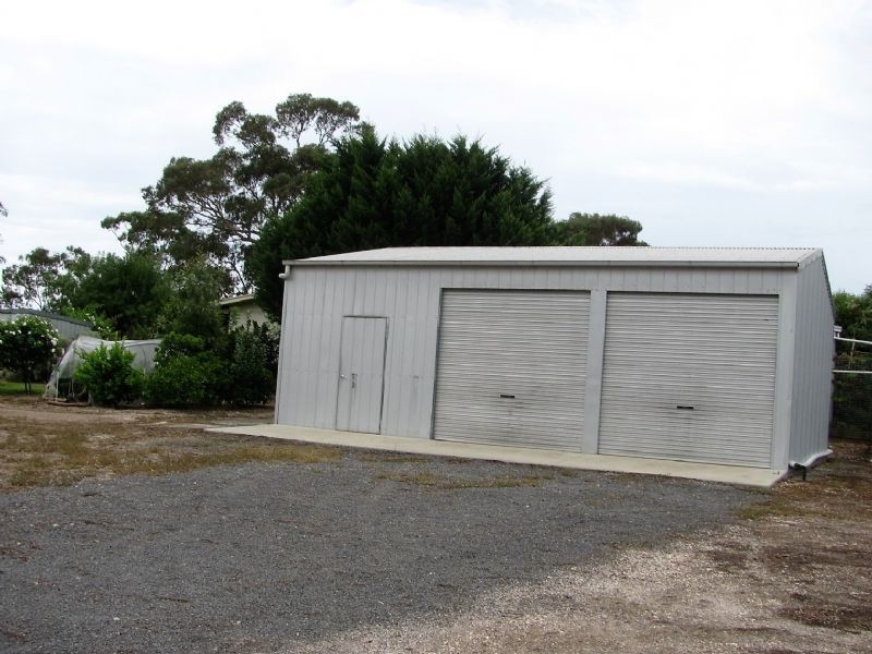 14 Monash Street, Newstead VIC 3462