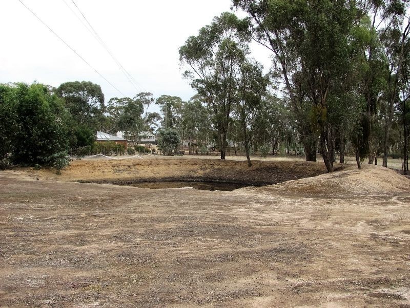 14 Monash Street, Newstead VIC 3462