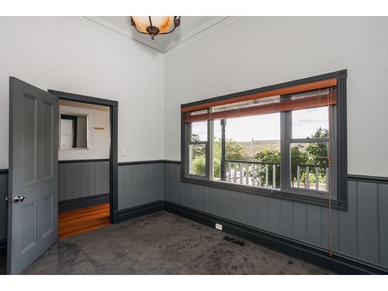 24 Main Road, Hepburn Springs VIC 3461