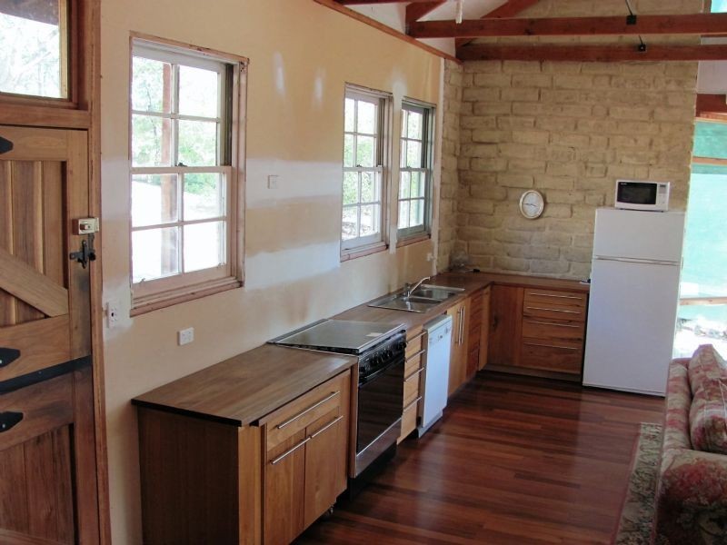 20 Forest Avenue,, Hepburn Springs VIC 3461