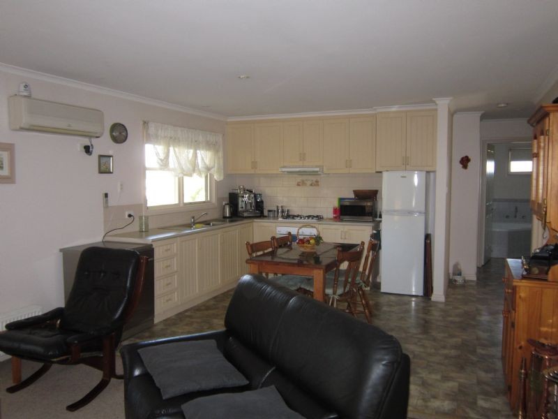 34 Central Springs Road, Daylesford VIC 3460