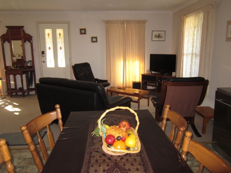 34 Central Springs Road, Daylesford VIC 3460