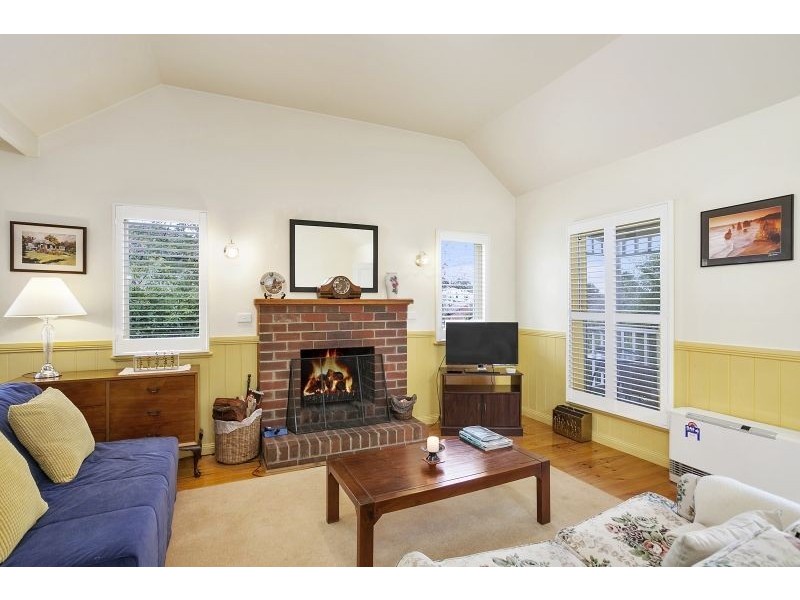 93a Central Springs Road, Daylesford VIC 3460