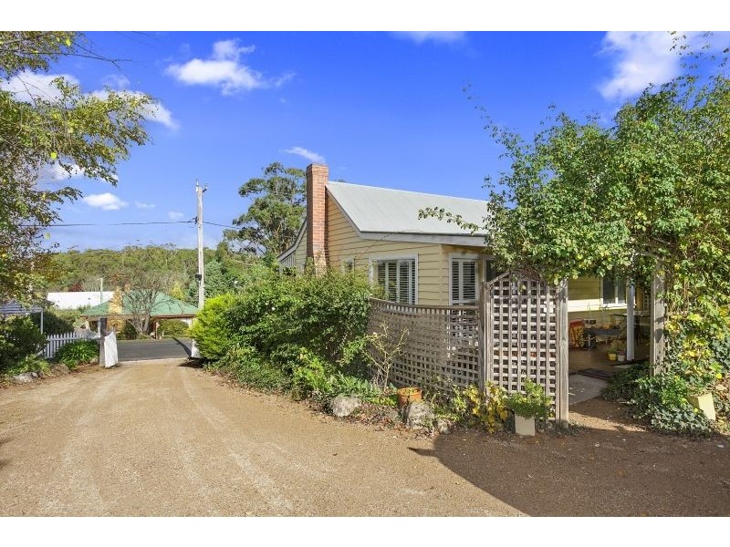 93a Central Springs Road, Daylesford VIC 3460