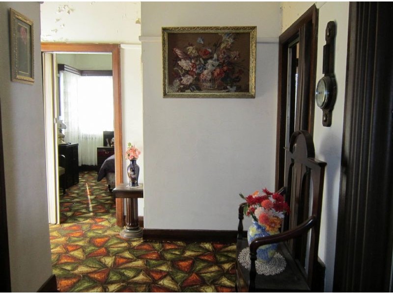 2 Stanbridge Street, Daylesford VIC 3460