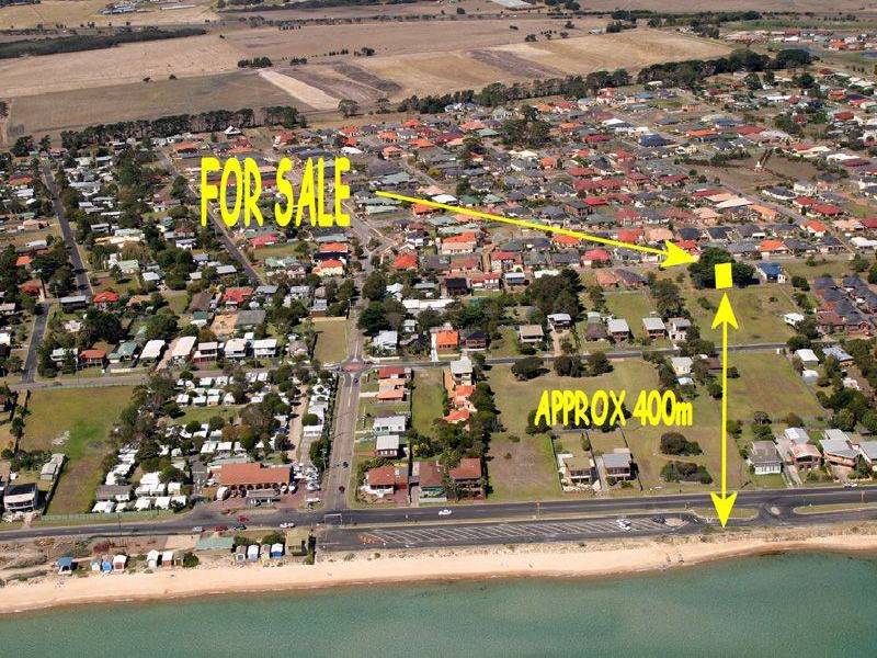 51 Seaview Avenue, Safety Beach VIC 3936