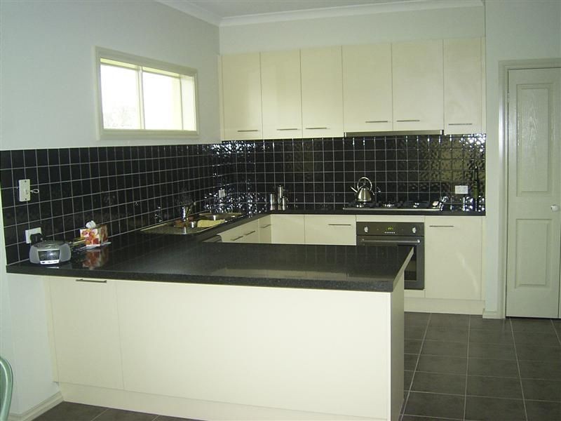 2/6 Williams Street, Dromana VIC 3936