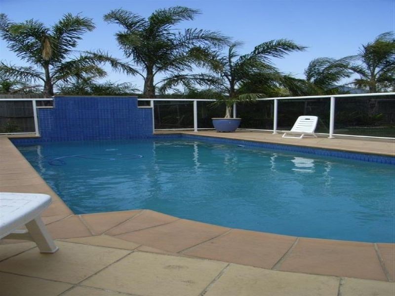 17 Tonkin Street, Safety Beach VIC 3936