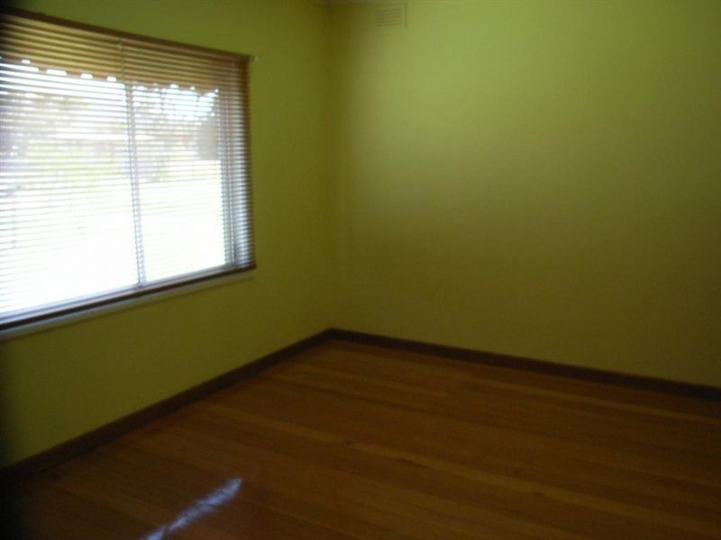 15 Victoria Crescent, Safety Beach VIC 3936