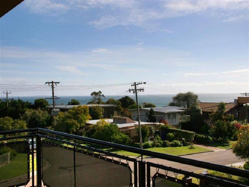 13 Dorothea Crescent, Dromana VIC 3936