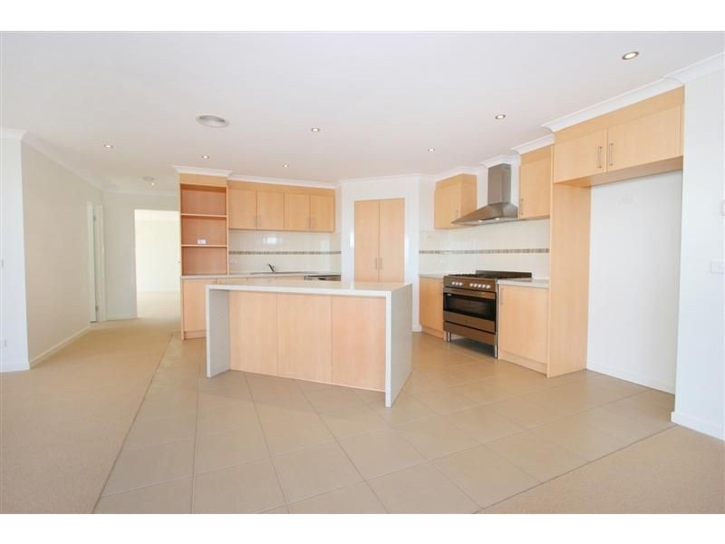 13 Dorothea Crescent, Dromana VIC 3936