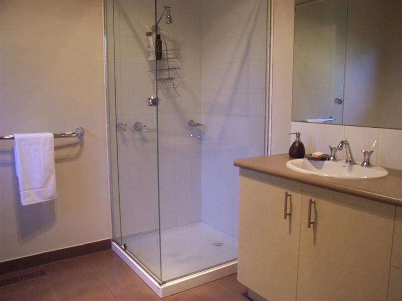 16 Edith Place, Dromana VIC 3936