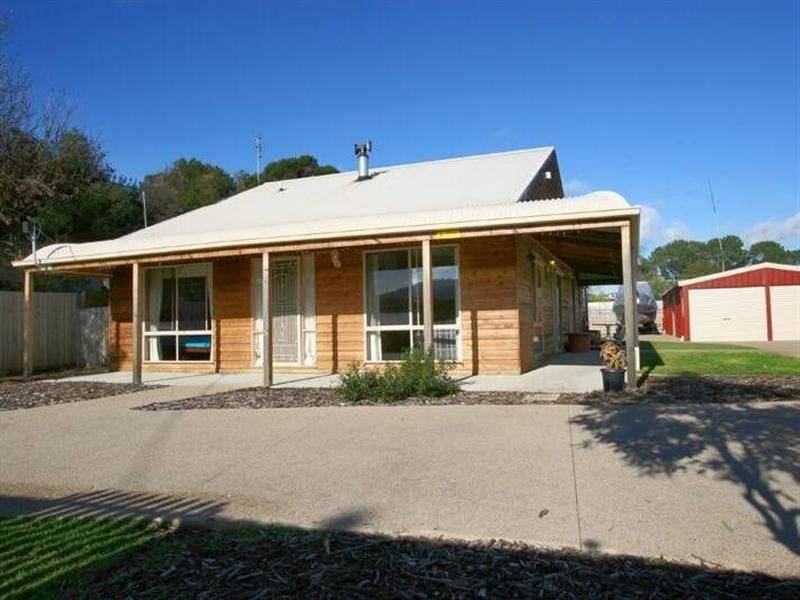 26 Davies Street, Safety Beach VIC 3936