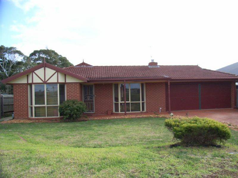 4 Lakeview Lane, Safety Beach VIC 3936