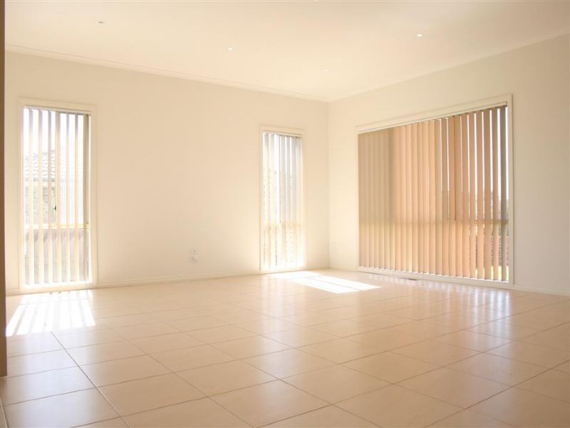 11 Mary Street, Safety Beach VIC 3936