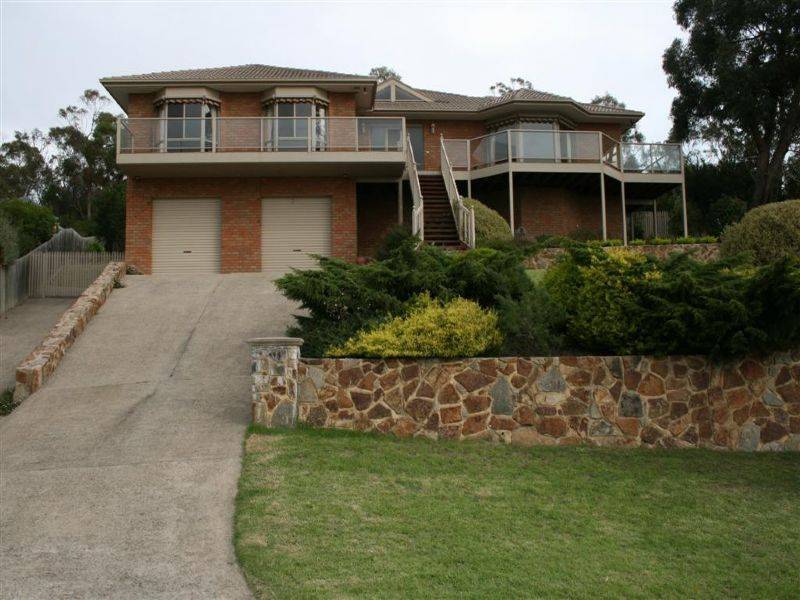 17 Somerset Drive, Dromana VIC 3936
