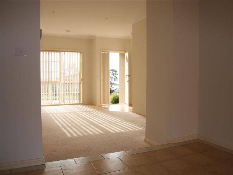 1/1 Canna Street, Dromana VIC 3936