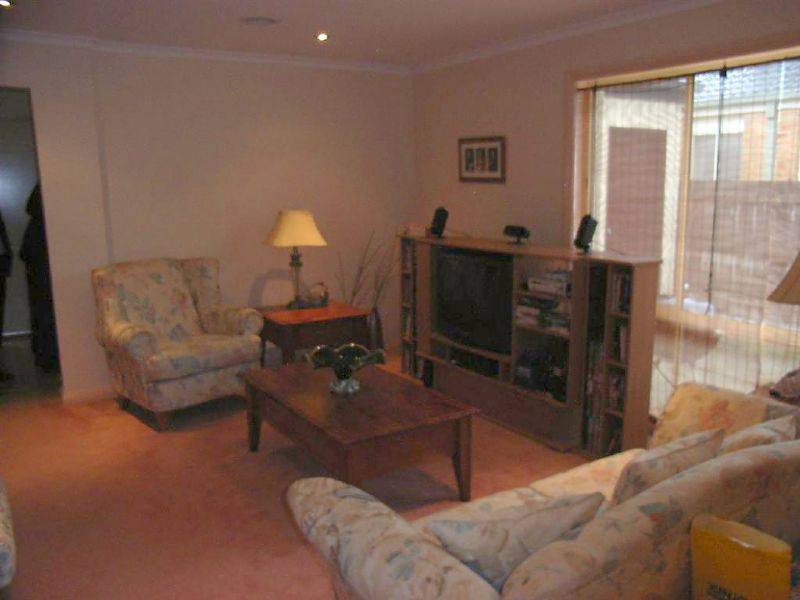 2 Victoria Crescent, Safety Beach VIC 3936