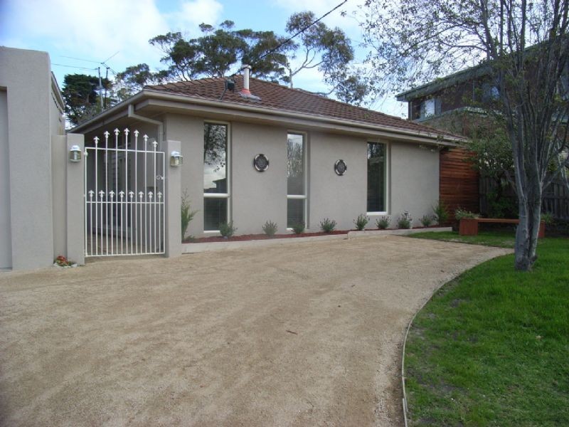 17 You Yangs Avenue, Dromana VIC 3936