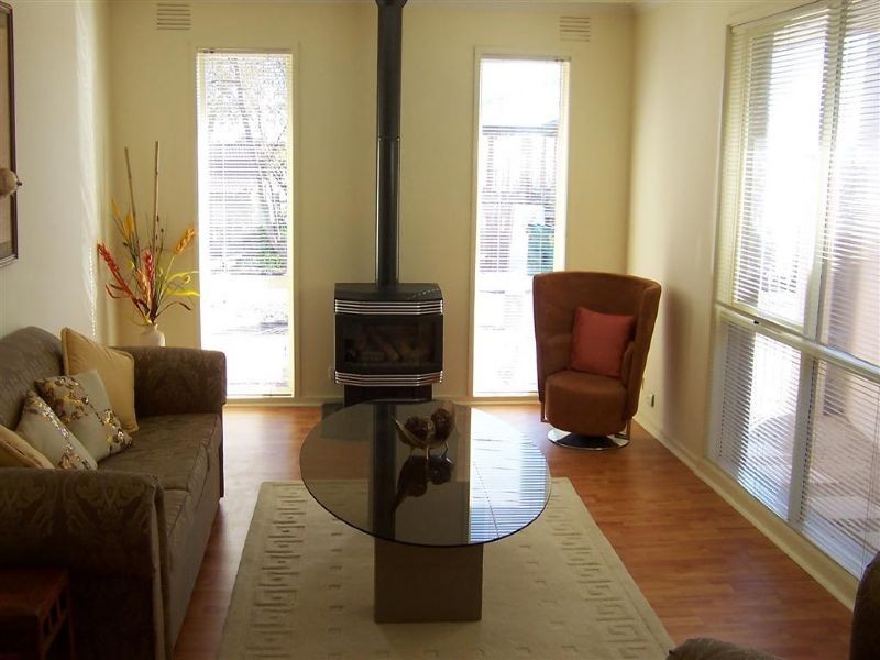 17 You Yangs Avenue, Dromana VIC 3936