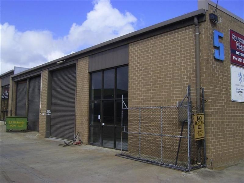 1/5 June Avenue, Dromana VIC 3936