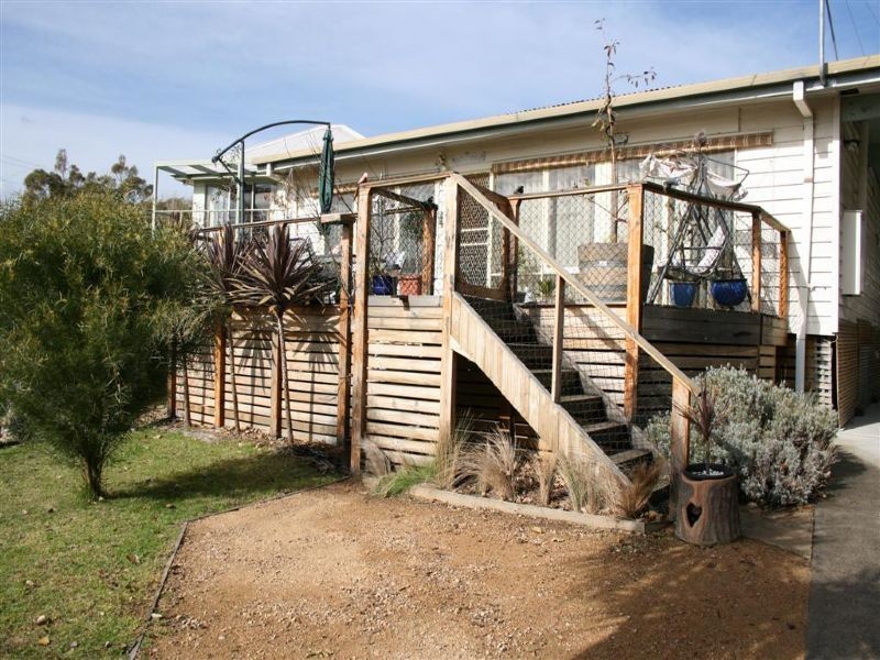 27 Elizabeth Avenue, Dromana VIC 3936