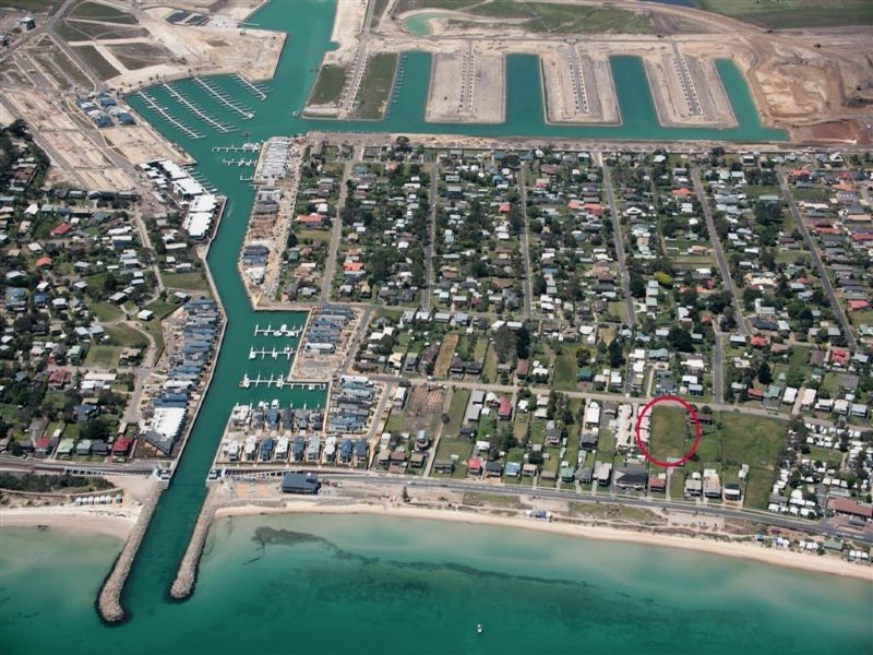 311 Dromana Parade, Safety Beach VIC 3936