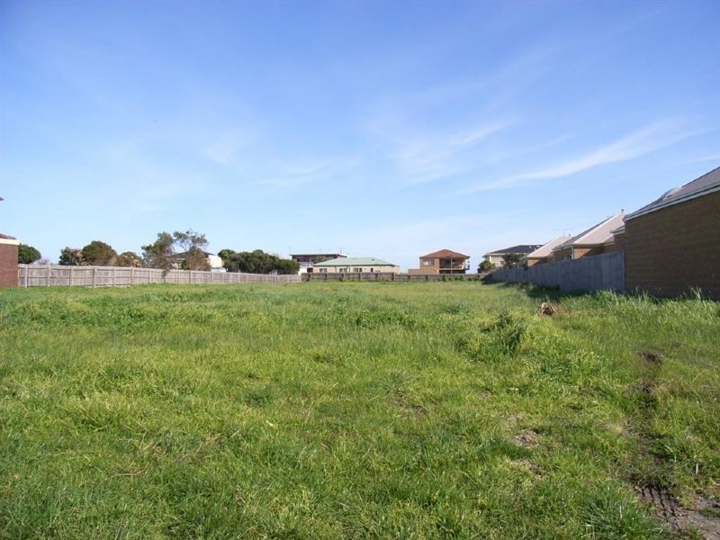 311 Dromana Parade, Safety Beach VIC 3936