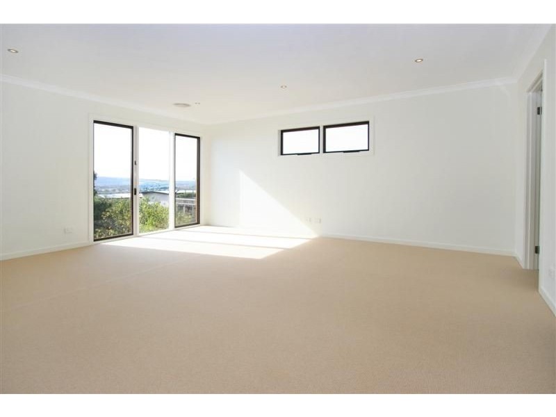13 Dorothea Crescent, Dromana VIC 3936