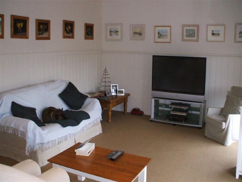 176 Dromana Parade, Safety Beach VIC 3936