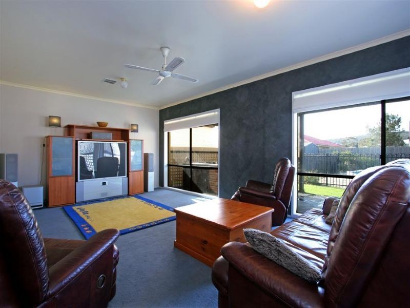 53 Anthony Street, Safety Beach VIC 3936