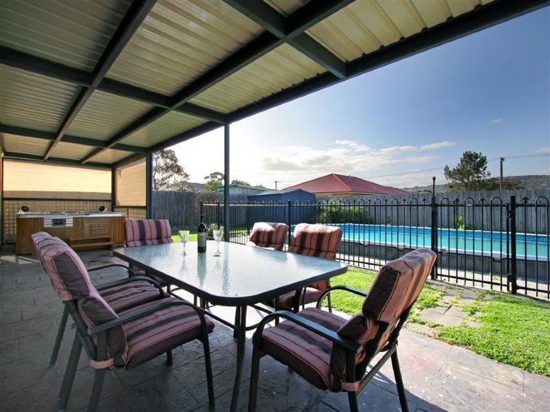 53 Anthony Street, Safety Beach VIC 3936