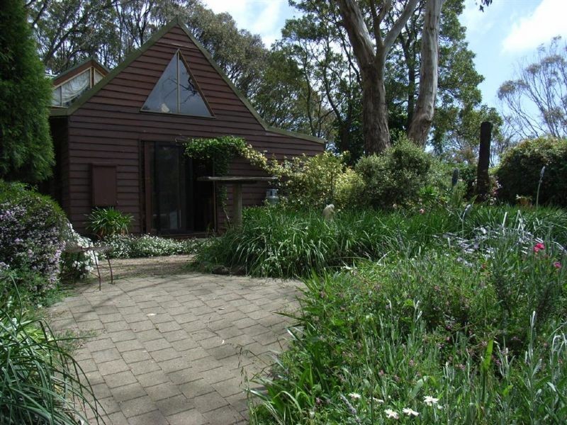 6 Pindara Road, Arthurs Seat VIC 3936