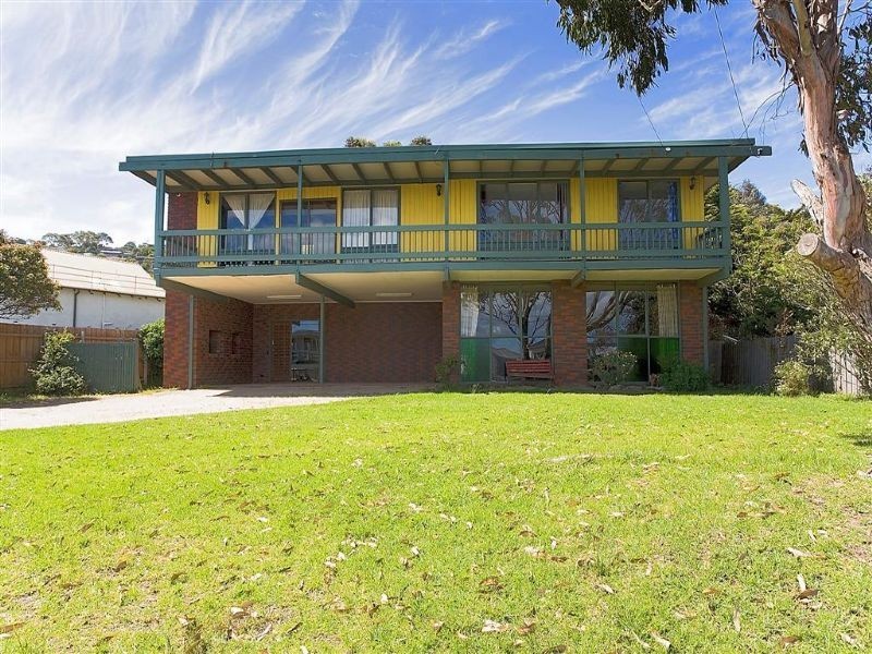 9 Thurloo Drive, Safety Beach VIC 3936