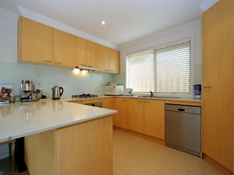 4/11 James Street, Dromana VIC 3936