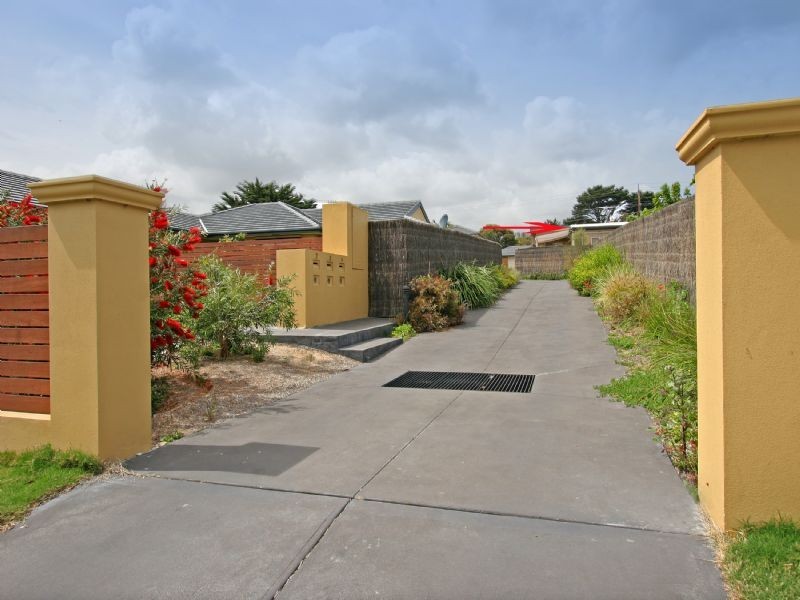 4/11 James Street, Dromana VIC 3936