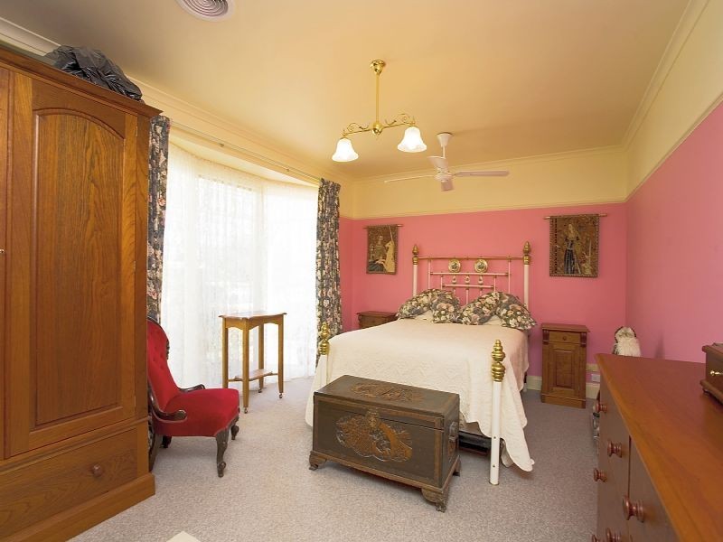 17 Verdon Street, Dromana VIC 3936