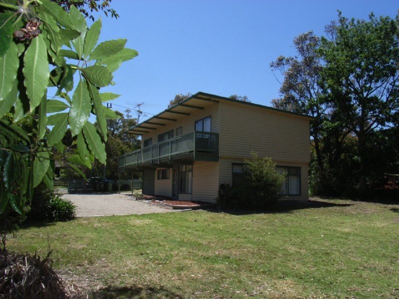 13 Talbot Grove, Mccrae VIC 3938