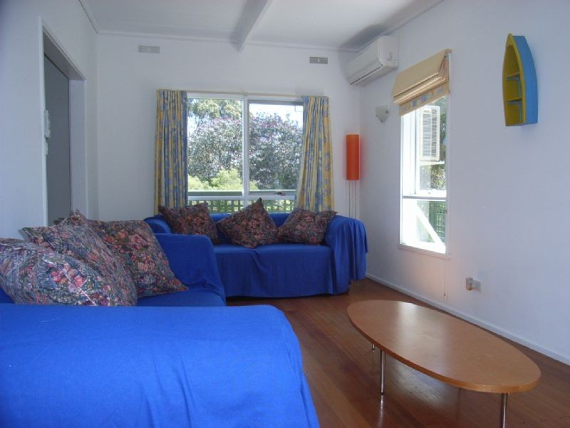 13 Talbot Grove, Mccrae VIC 3938