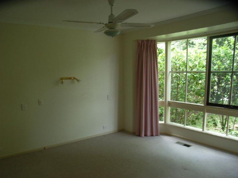 81 Seaview Avenue, Safety Beach VIC 3936