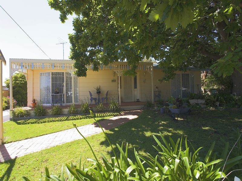 17 Verdon Street, Dromana VIC 3936