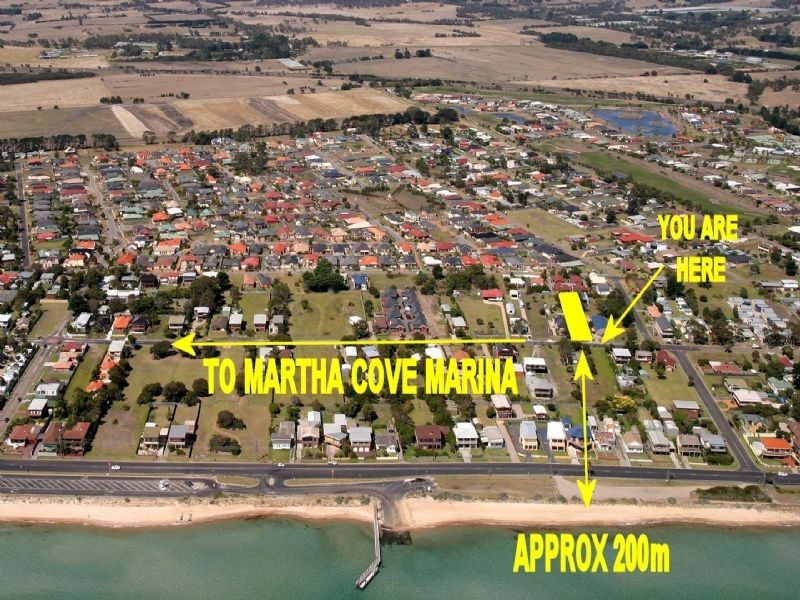 170 Dromana Parade, Safety Beach VIC 3936