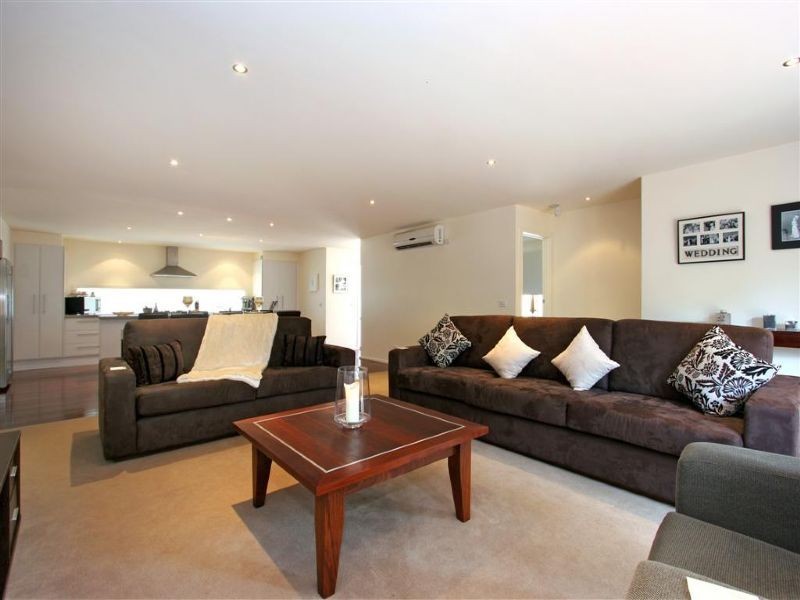 17b Davies Street, Safety Beach VIC 3936