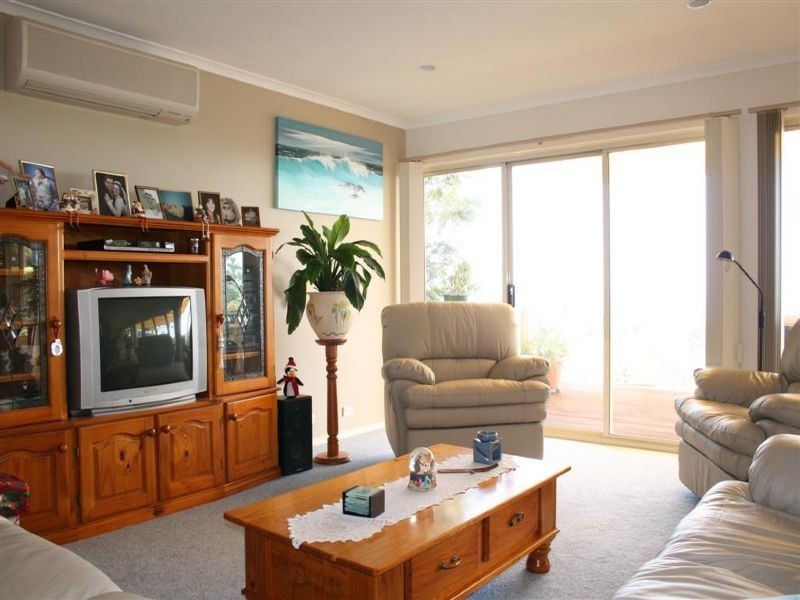 18 Seaview Street, Dromana VIC 3936