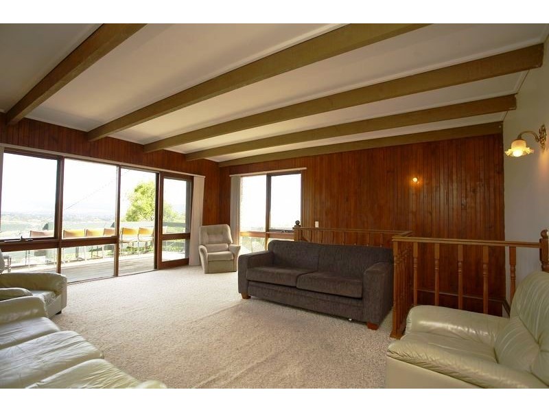 43 Bruce Road, Mount Martha VIC 3934