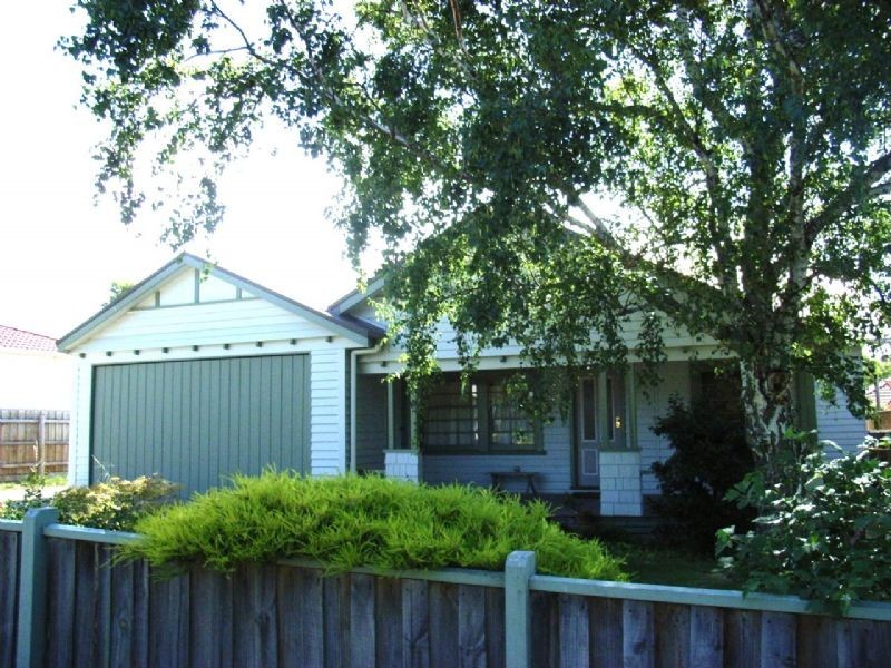8a Verdon Street, Dromana VIC 3936