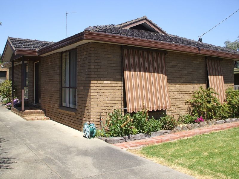 27 Rosalie Avenue, Dromana VIC 3936