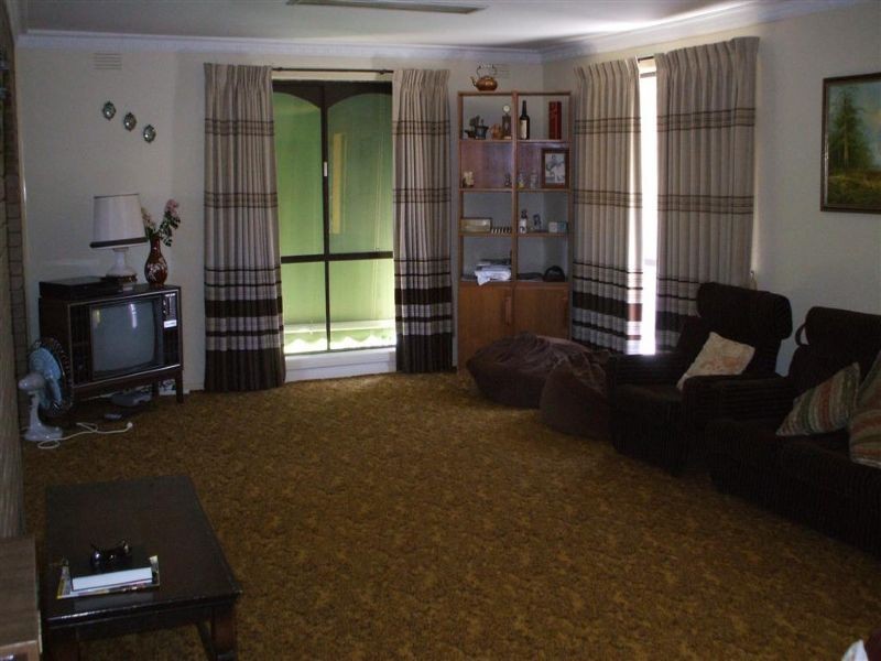 27 Rosalie Avenue, Dromana VIC 3936